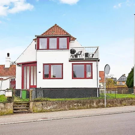Two-bedroom Holiday In 4 * Allinge-Sandvig